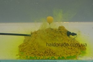 Микропеллет Миндаль-чеснок 1,5мм Haldorádó Fluo Method Feed Pellet