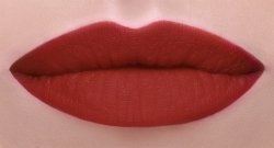 Зволожувальна матова губна помада «Ультра» Red Supreme / Червона перевага 1386037